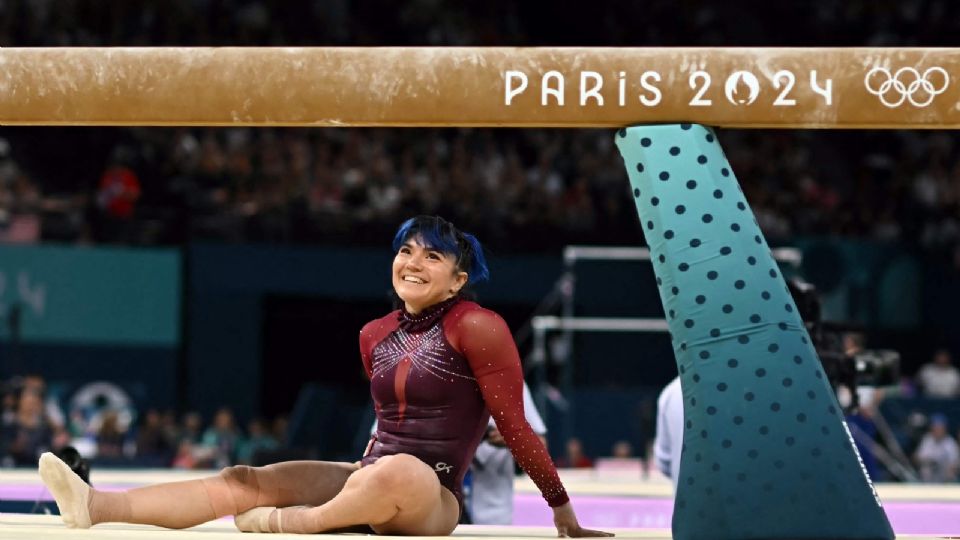 Alexa Moreno cayó de la barra de equilibrio y quedó fuera de París 2024.