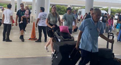 Huracán Beryl obliga a 33 mil 700 turistas a irse del caribe mexicano