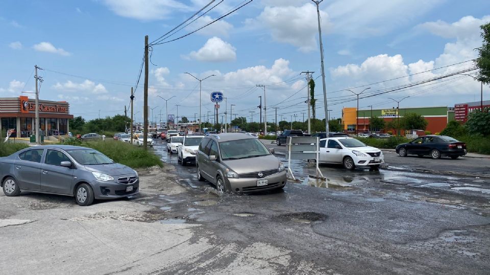 Fuga de agua en Guadalupe.