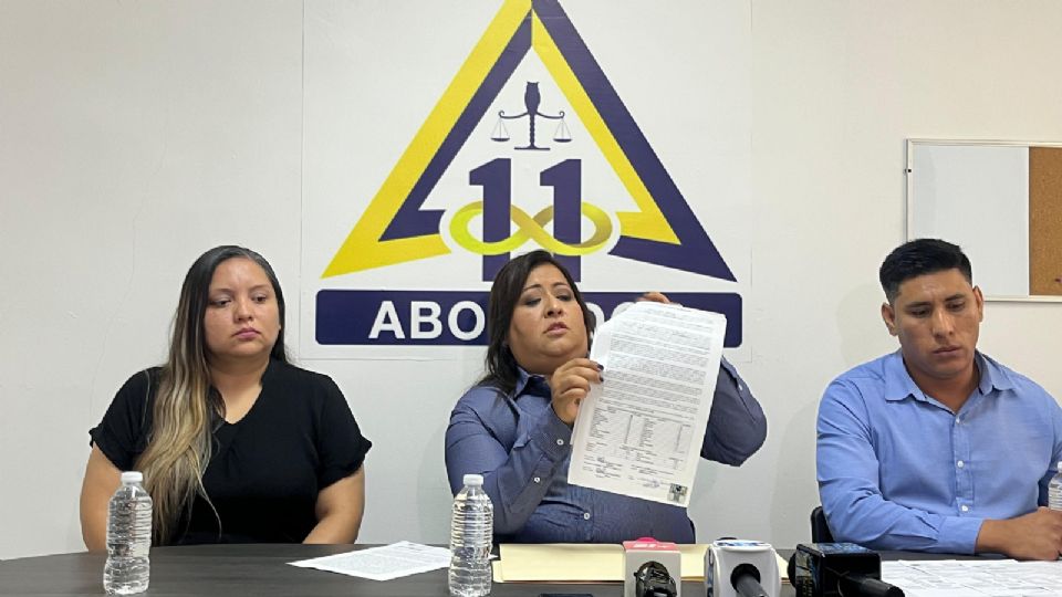 Clientes denuncian penalmente a una agencia automotriz por fraude en Monterrey.