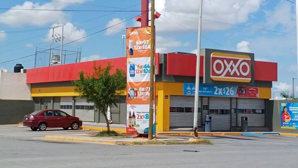 Tienda Oxxo en Nuevo Laredo | X / @DavidWolf777