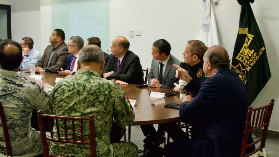 Asistentes a la Mesa Regional de Seguridad.