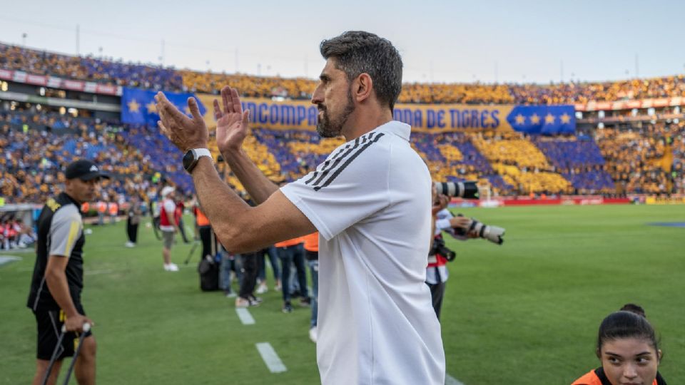 Veljko Paunovic, entrenador de Tigres.