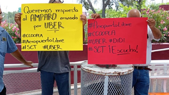 Conductores de Uber piden poder operar dentro del Aeropuerto de Monterrey