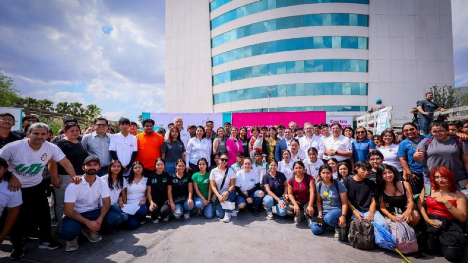 Estudiantes hacen donativos a damnificados por Alberto en NL.