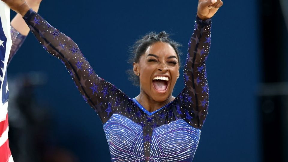 Biles supera a Andrade y escribe su nombre en la historia de la gimnasia