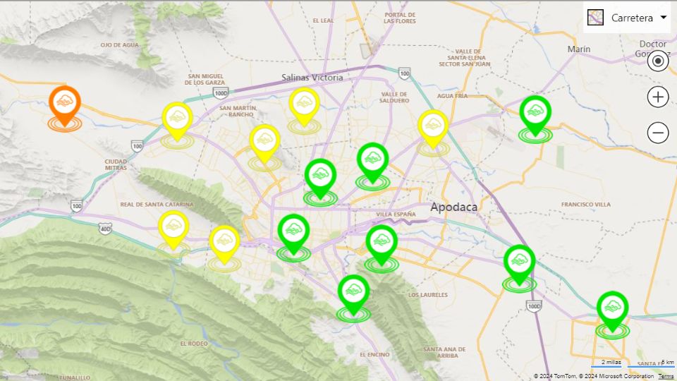 Estaciones de Monitoreo ambiental en color verdes y amarillas; hay una en naranja