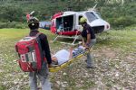 Rescatan a adulto mayor que estaba atrapado en Linares tras el paso de Alberto