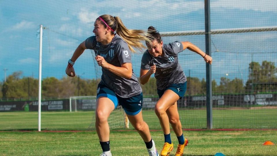 Katty Martínez y Merel van Dongen durante un entrenamiento en Juárez