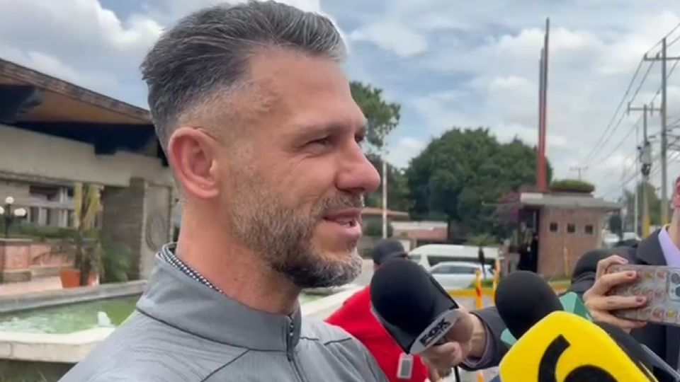 Martín Demichelis está en Puebla para reunirse con Rayados.