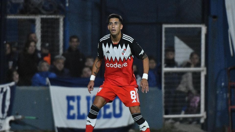 Maximiliano Meza tuvo un destacado debut con la camiseta de River Plate.