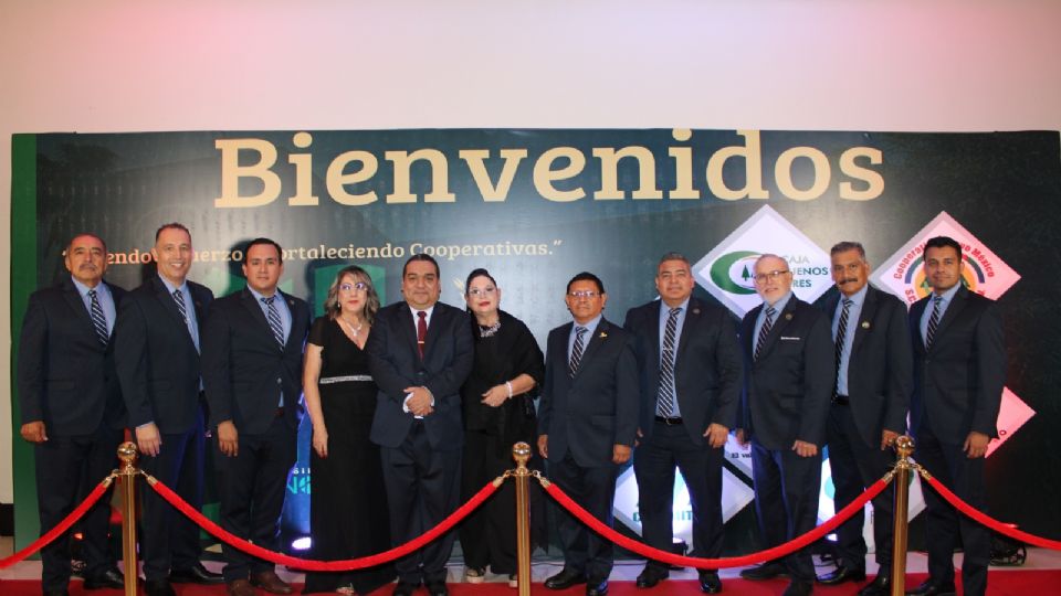 Autoridades de FENORESTE y Cooperativas Afiliadas convivieron en este evento.