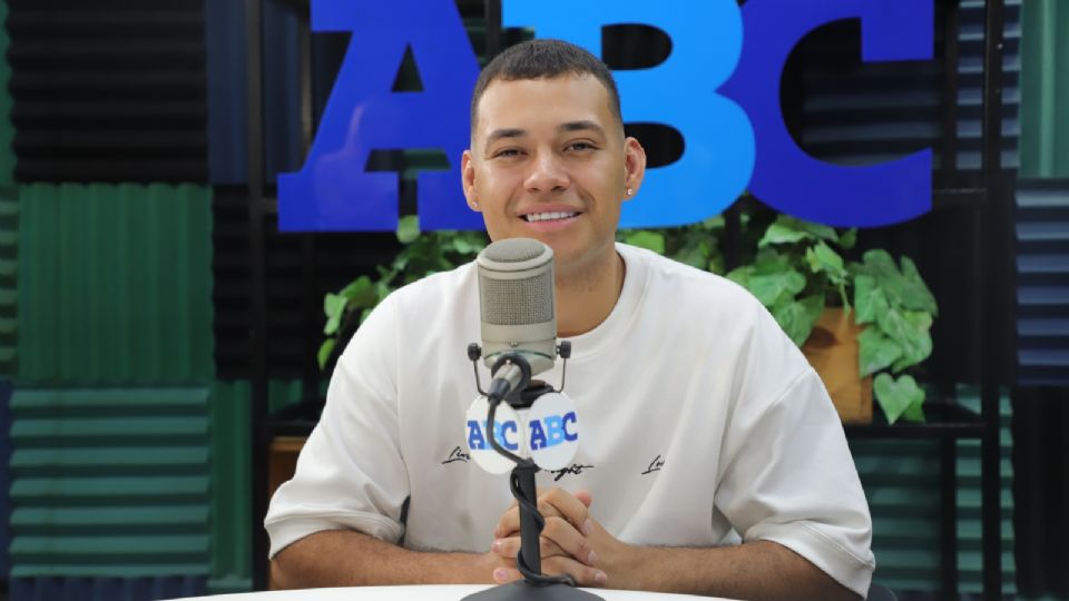 Joaquín Medina, cantante de electrocorridos.