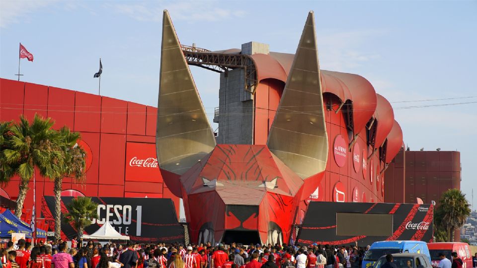 Estadio Caliente.