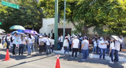 Trabajadores del PJF protestan frente a la Casa de Gobierno en Ciudad Victoria 