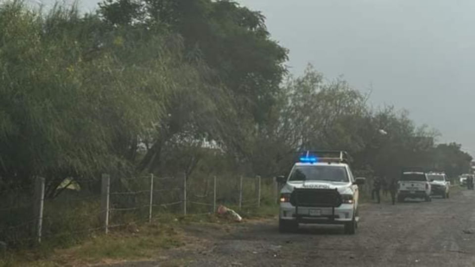 Elementos de la Policía de Proximidad de Escobedo en el lugar de los hechos