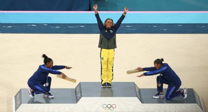 Rebeca Andrade le gana el oro a Simone Biles en ejercicios de suelo