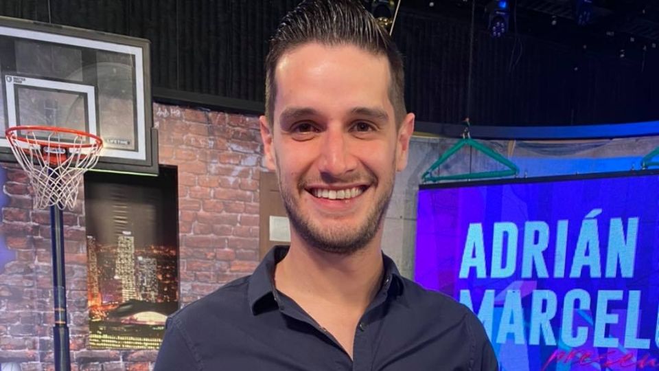 Adrián Marcelo, youtuber.