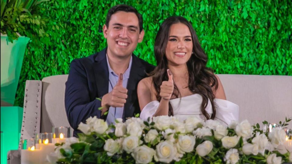 Boda de César Garza Arredondo y Vianey Zambrano.