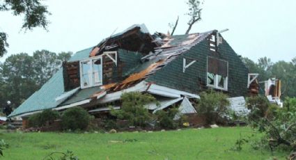 Tormenta Debby envía tornado a Carolina del Norte; hay un muerto