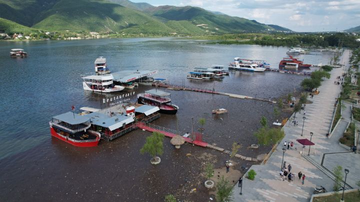 Desfogan nuevamente presa La Boca; supera el nivel máximo de su llenado