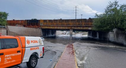 Lluvia provoca cierre en Fidel Velázquez; tráfico se extiende hasta avenida Lincoln