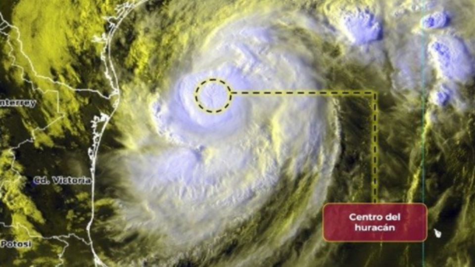 Imagen satelital del huracán Francine.