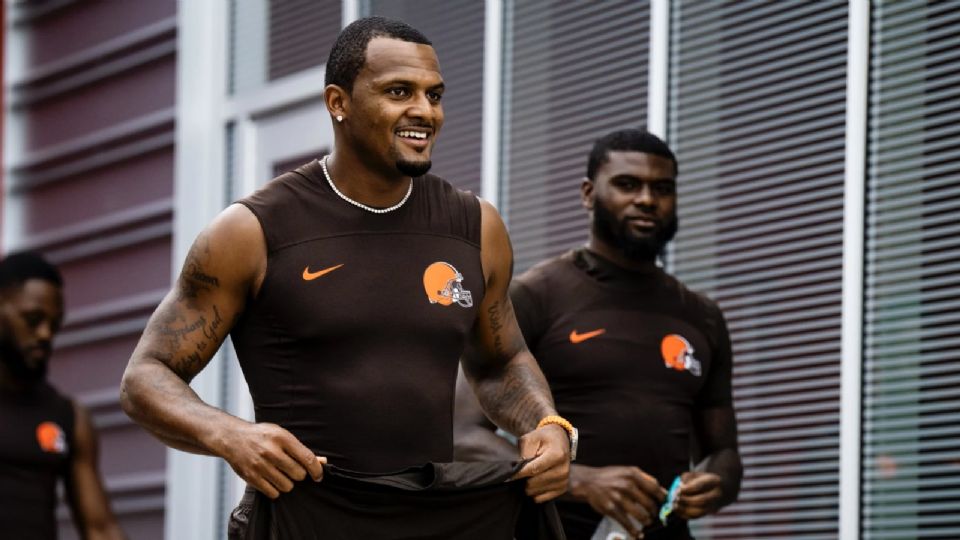 Deshaun Watson enfrenta una nueva demanda por agresión sexual, lo que reaviva la polémica en torno al quarterback de los Browns.