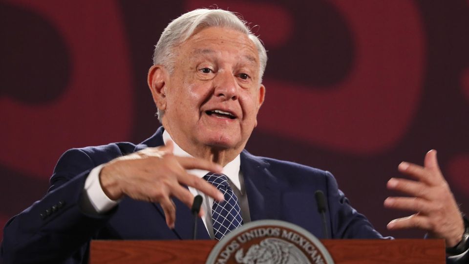 Andrés Manuel López Obrador, habla este jueves durante una rueda de prensa matutina en Palacio Nacional | EFE/Mario Guzmán