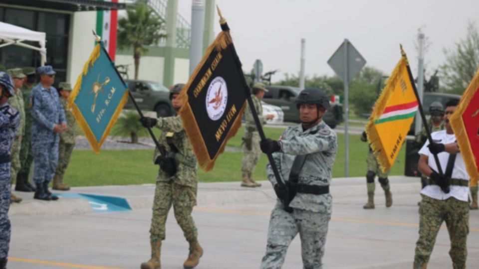 Fuerzas federales ensayan desfile de la Independencia en cuartel militar de Apodaca.