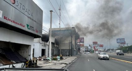 Se incendia inmueble abandonado en la Av. Gonzalitos