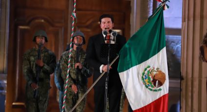 Samuel García grita ¡Viva México! frente a 19 mil asistentes a la Macroplaza