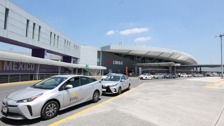 Diputados apoyan que Uber y DiDi brinden servicio en el aeropuerto de Monterrey