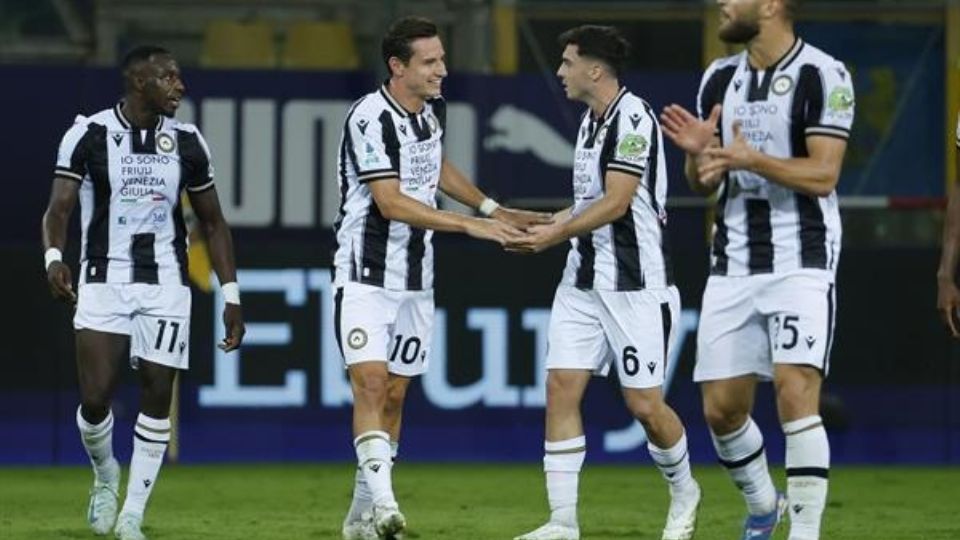 Florian emprendió su regreso al Udinese tras su paso por los felinos