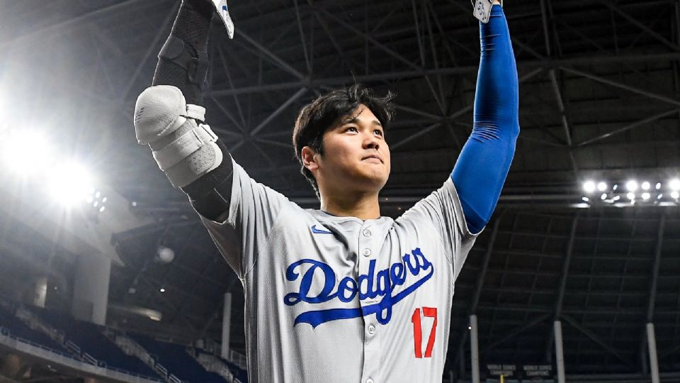 Ohtani rompe barreras y escribe su nombre en la historia del béisbol