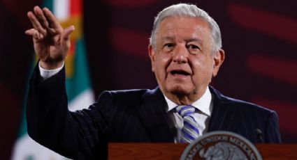 AMLO ofrece recompensa para resolver caso Ayotzinapa antes de acabar su mandato