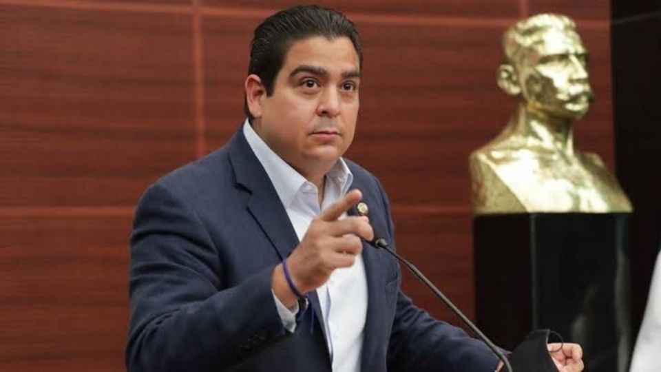 Ismael Cabeza de Vacaa, senador por Tamaulipas