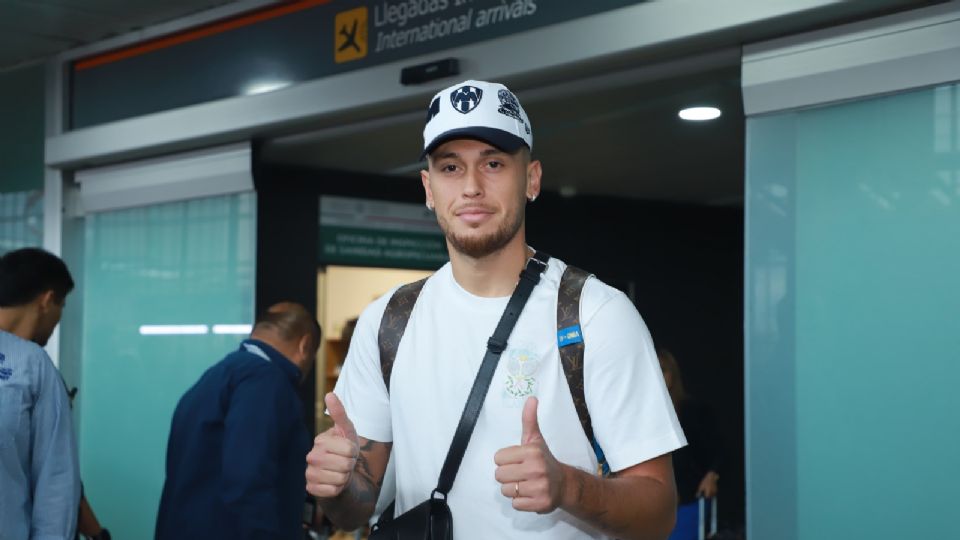 Lucas Ocampos llega a Monterrey para incorporarse a Rayados