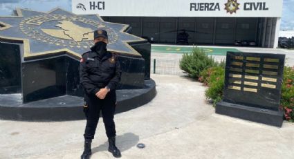 Mujer oficial de Fuerza Civil impone la ley como policía y abogada