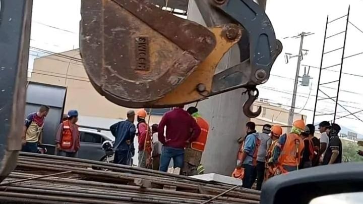 Muere trabajador tras caer de un puente en construcción en García, Nuevo León