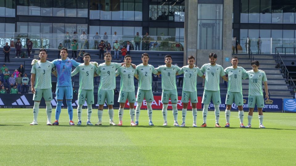 El portero de Tigres, Fernando Tapia, fue titular en la contundente victoria de la Selección Mexicana Sub-23