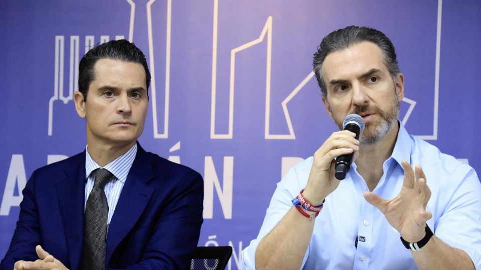 Fernando Margáin, coordinador de transición regia y Adrián de la Garza, alcalde electo de Monterrey.