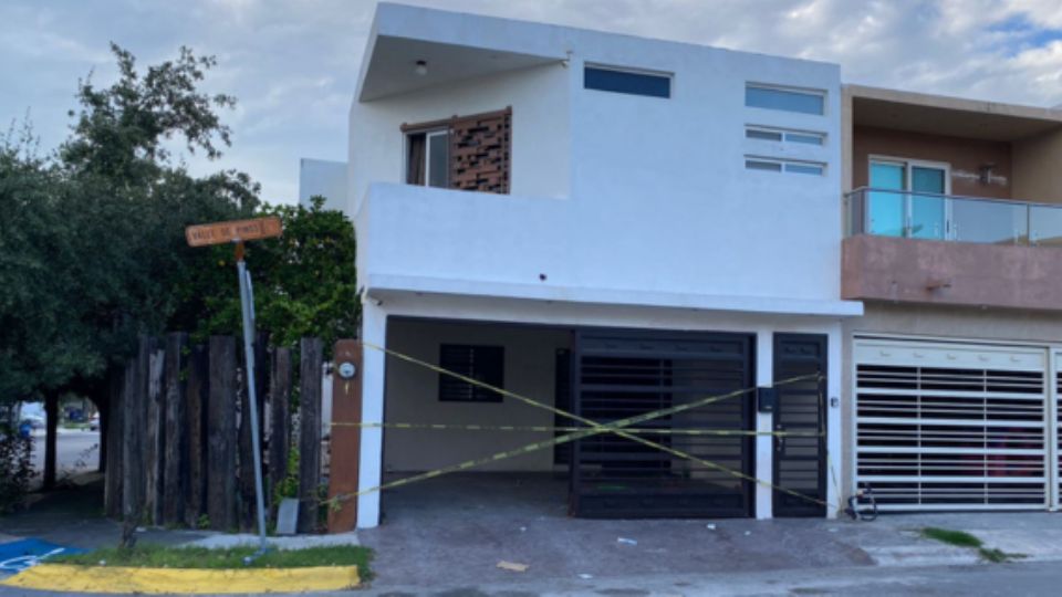 Rescatan a 3 personas aparentemente secuestradas en una presunta casa de seguridad en Apodaca.