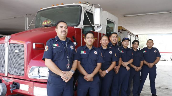 Piden donar llaves para crear un monumento a Bomberos de NL
