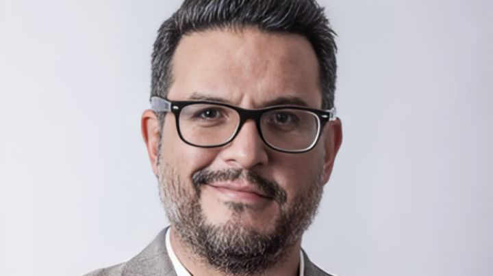 Poeta mexicano desaparece en Inglaterra; estos fueron sus últimos mensajes
