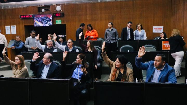 PRI y PRD presentan sus agendas legislativas
