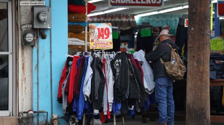 Regiomontanos se preparan para las bajas temperaturas con compras de productos térmicos