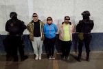 Detienen a tres hombres por posesión de drogas en Monterrey