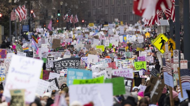 Miles se manifiestan en Washington en defensa de mujeres y colectivos vulnerables