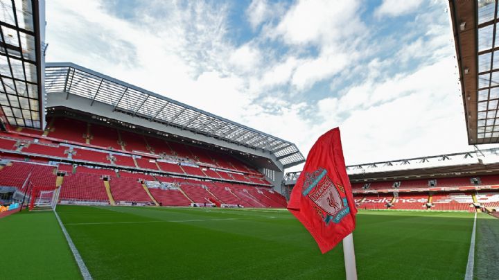 Liverpool y Manchester United se juegan más que el orgullo en Premier League